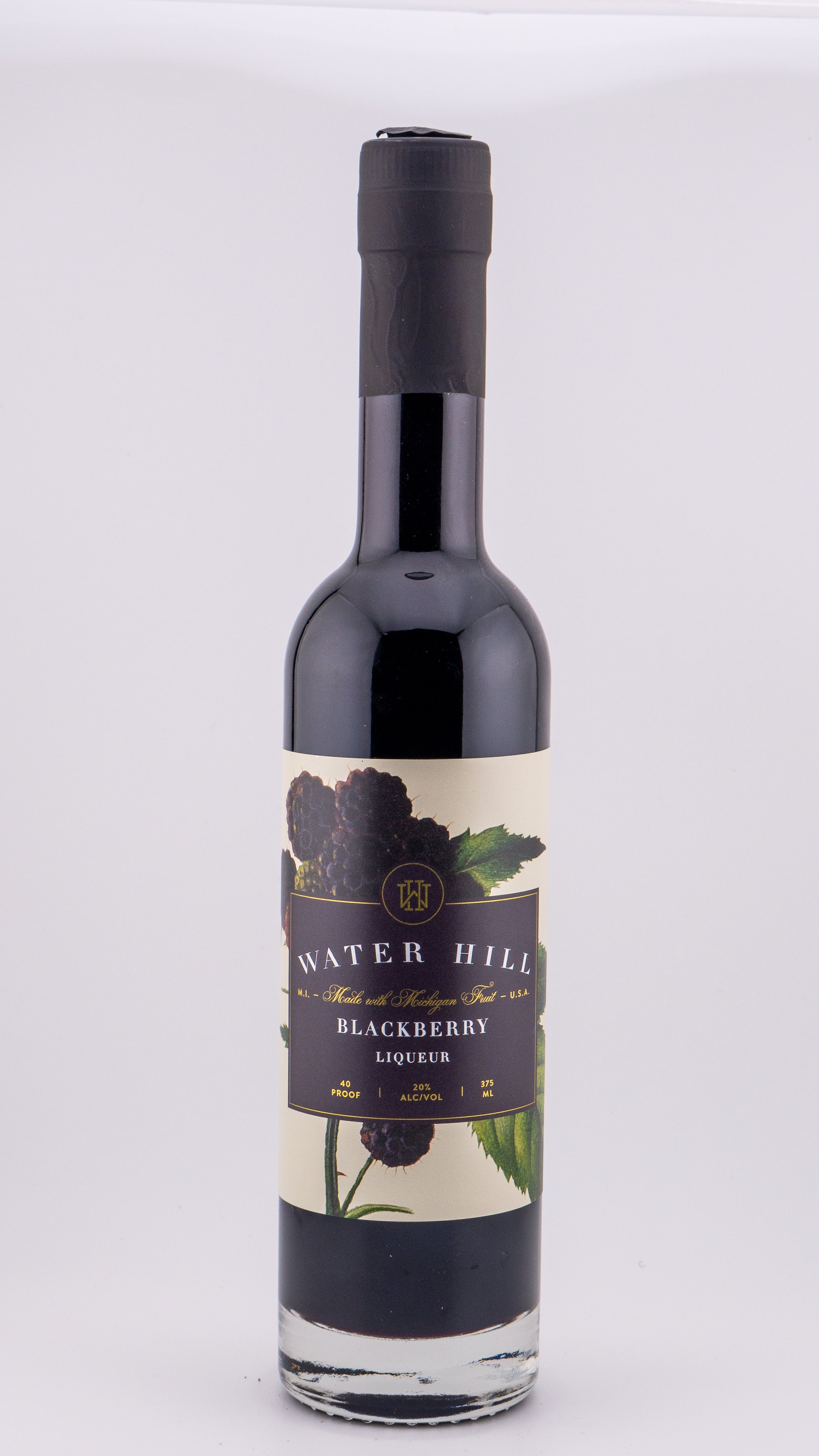 シューマッハさん　バーバリー インペリアル BL Ann Arbor Distilling Water Hill Blackberry Liqueur, Michigan, USA